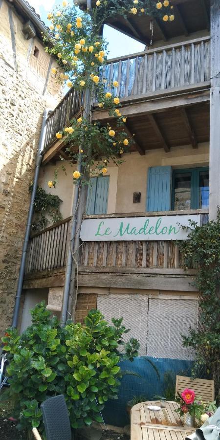Madelon IV Bed & Breakfast Belves Exterior photo